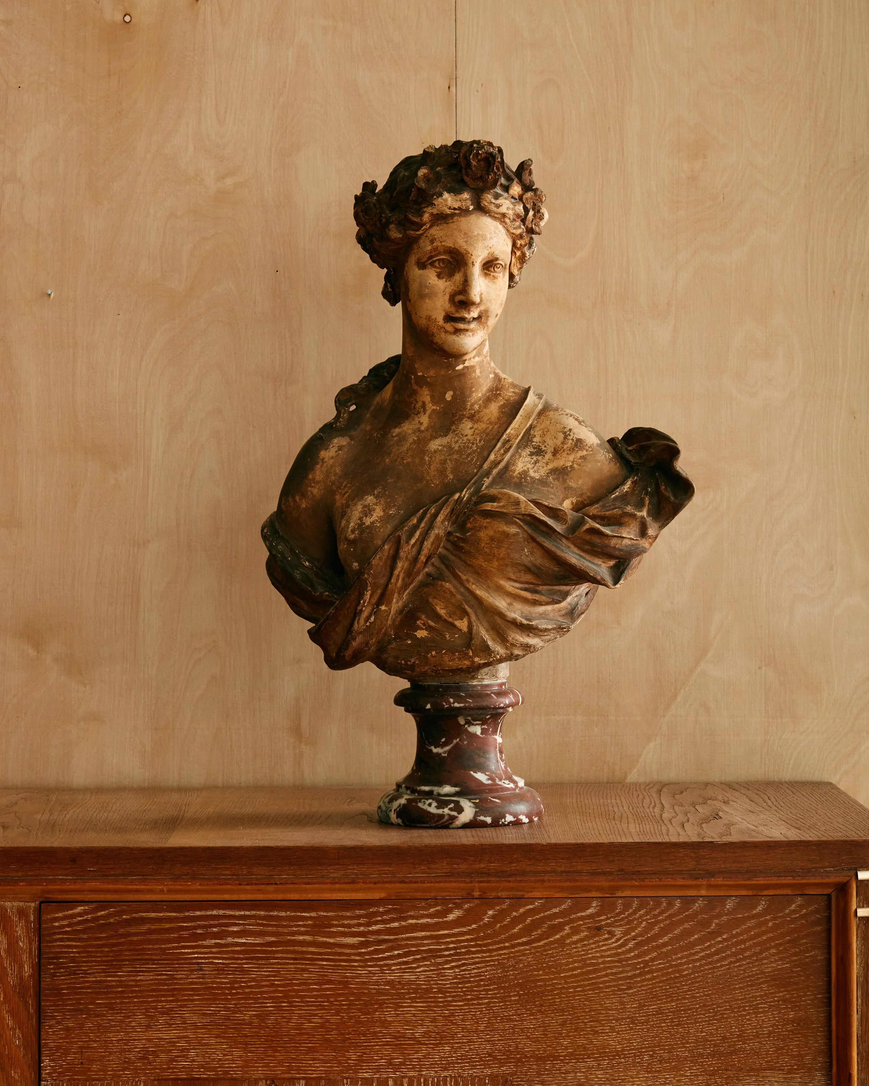 19TH CENTURY FRENCH SCHOOL TERRACOTTA BUST - Image 4