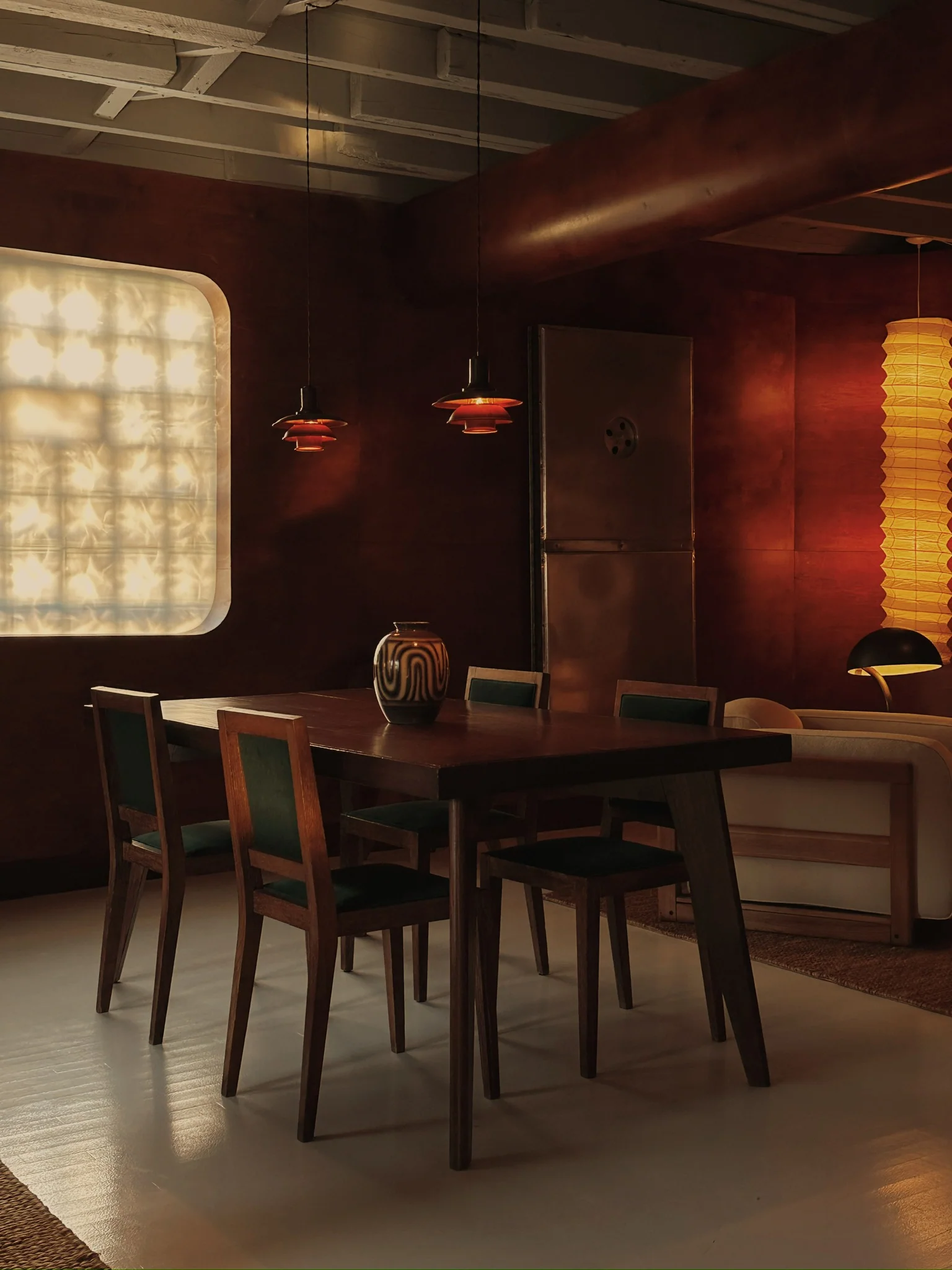 A SET OF SIX DINING CHAIRS ATTRIBUTED TO RENE GABRIEL - Image 11