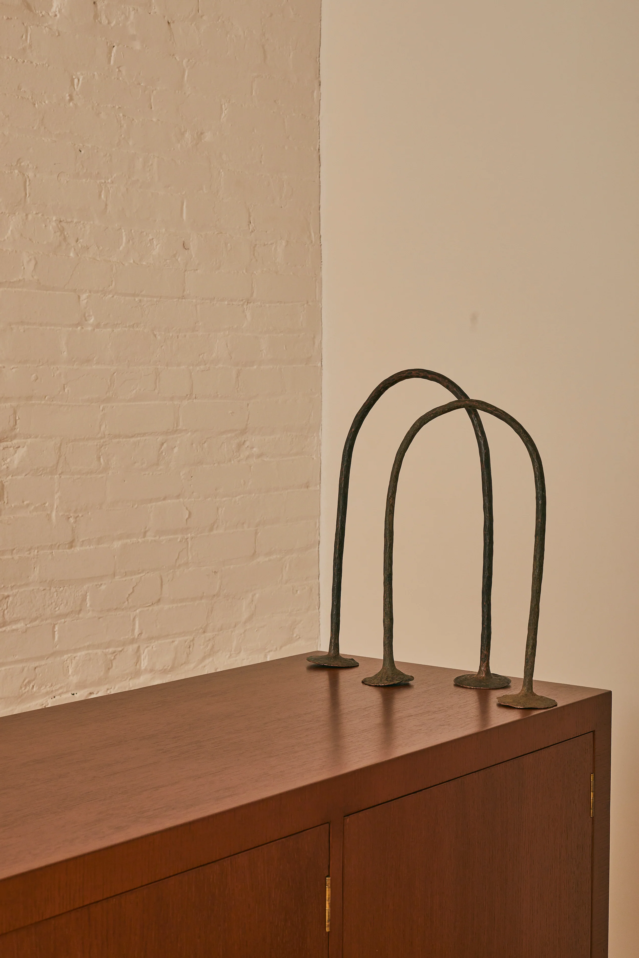 African Copper Currency Sculpture - Image 4