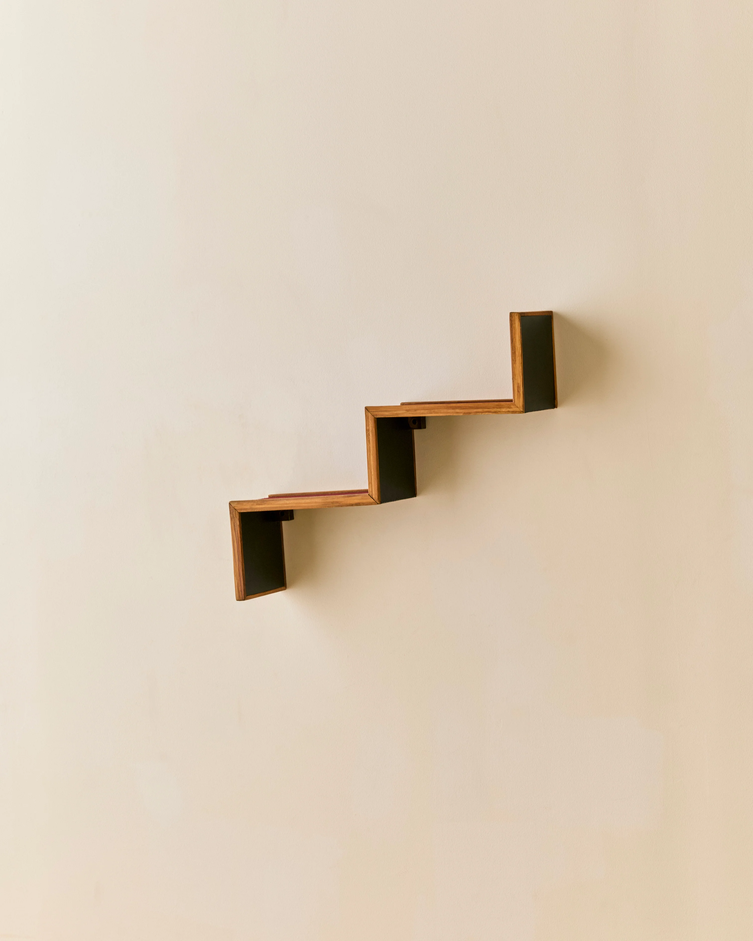 ANDRE SORNAY METAL AND WOOD STEP SHELF - Image 3