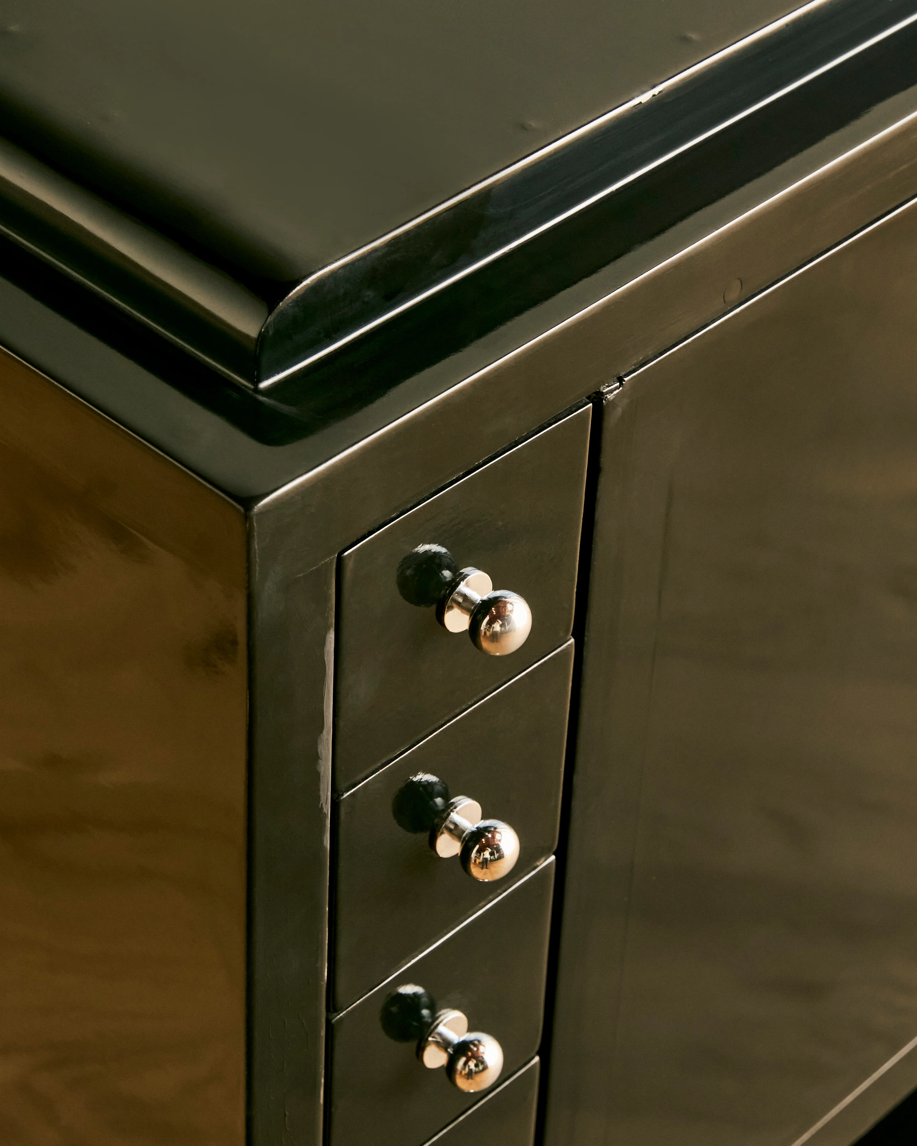 ART DECO EBONIZED CABINET - Image 12