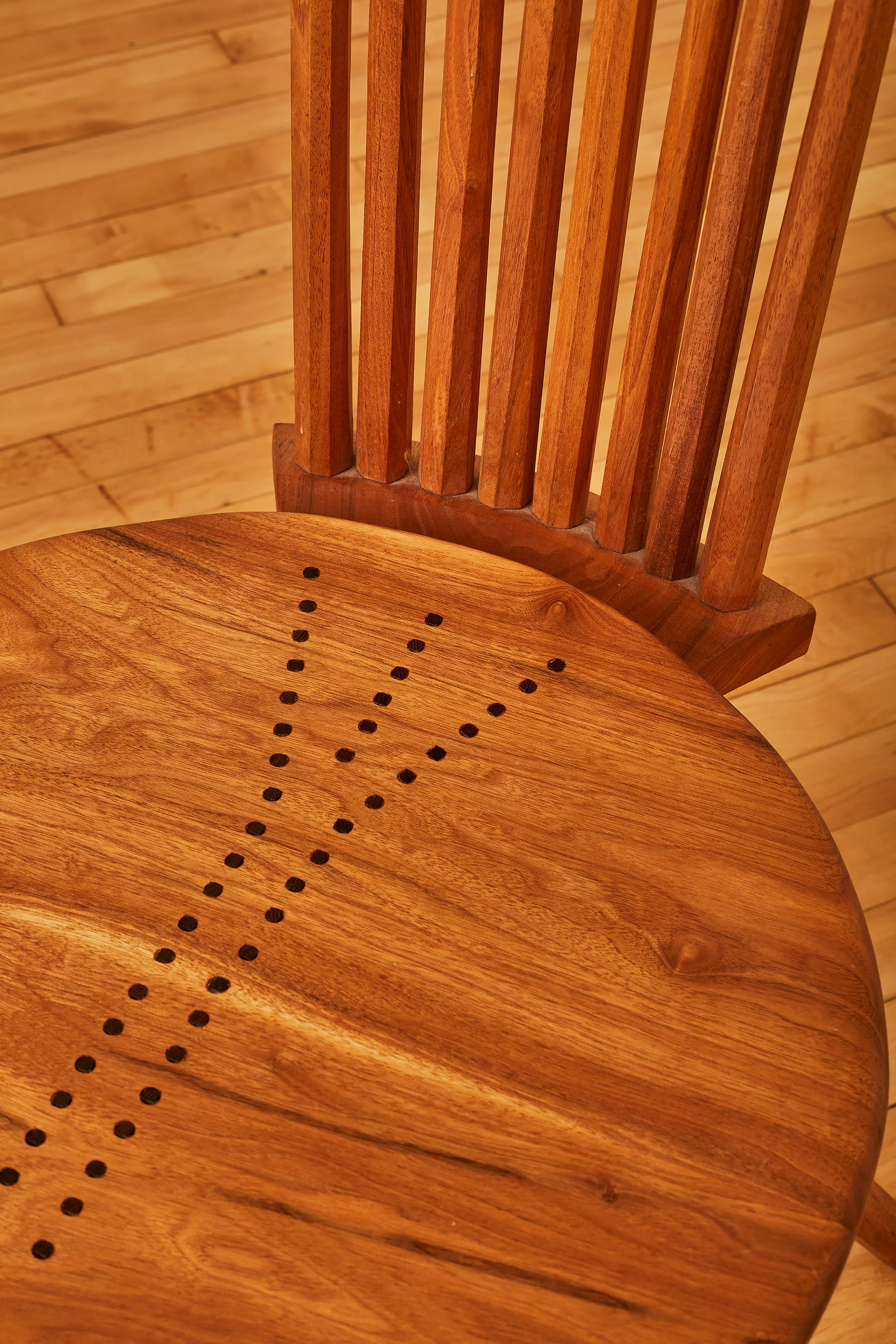 EXAGGERATED BACK CHAIR BY JEFFREY GREENE - Image 10