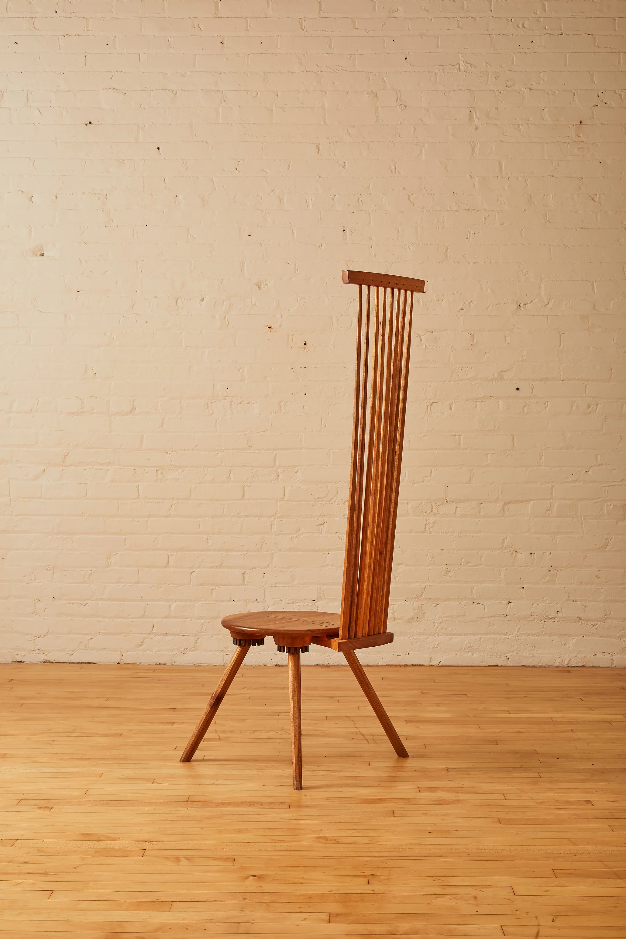 EXAGGERATED BACK CHAIR BY JEFFREY GREENE - Image 5