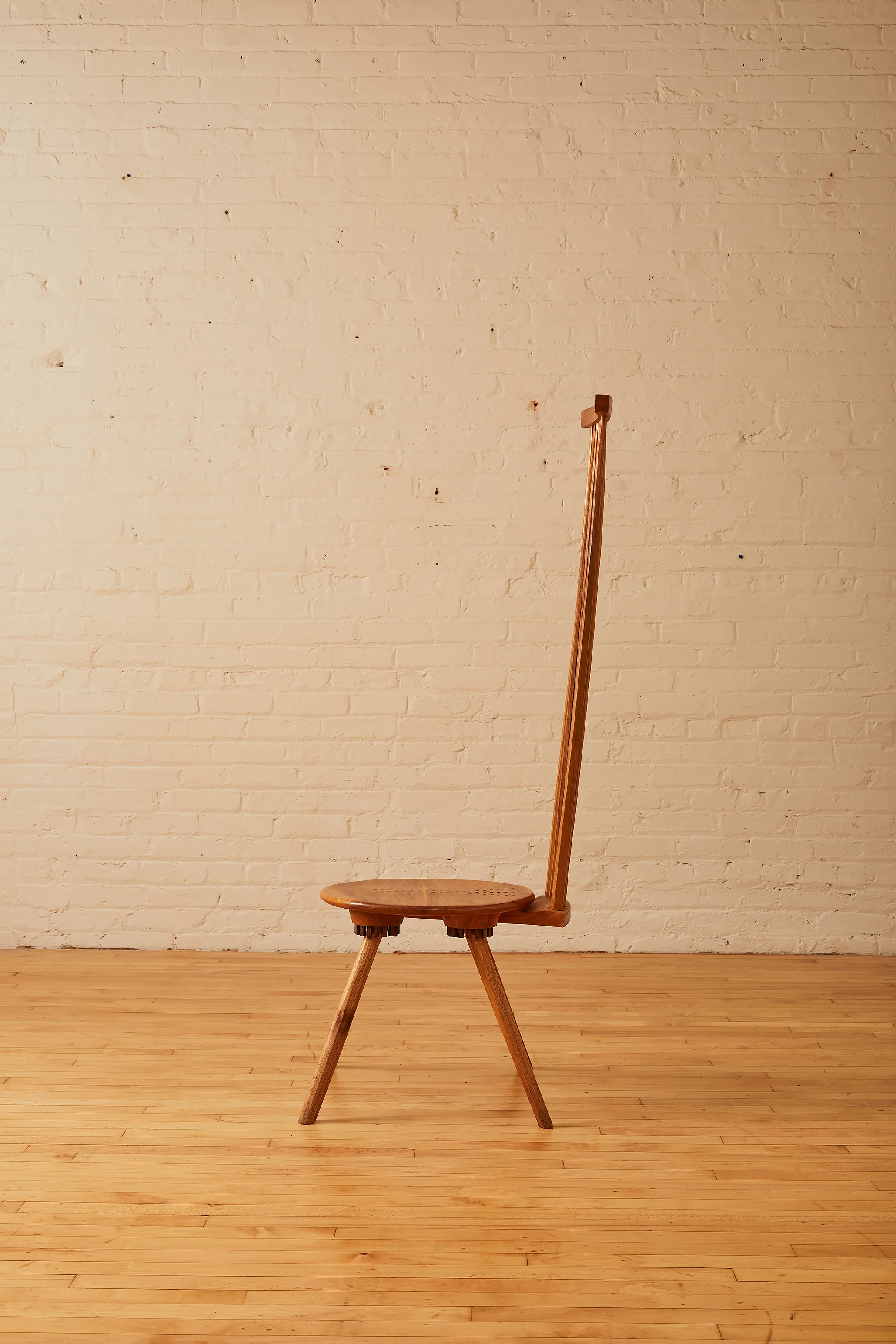 EXAGGERATED BACK CHAIR BY JEFFREY GREENE - Image 7