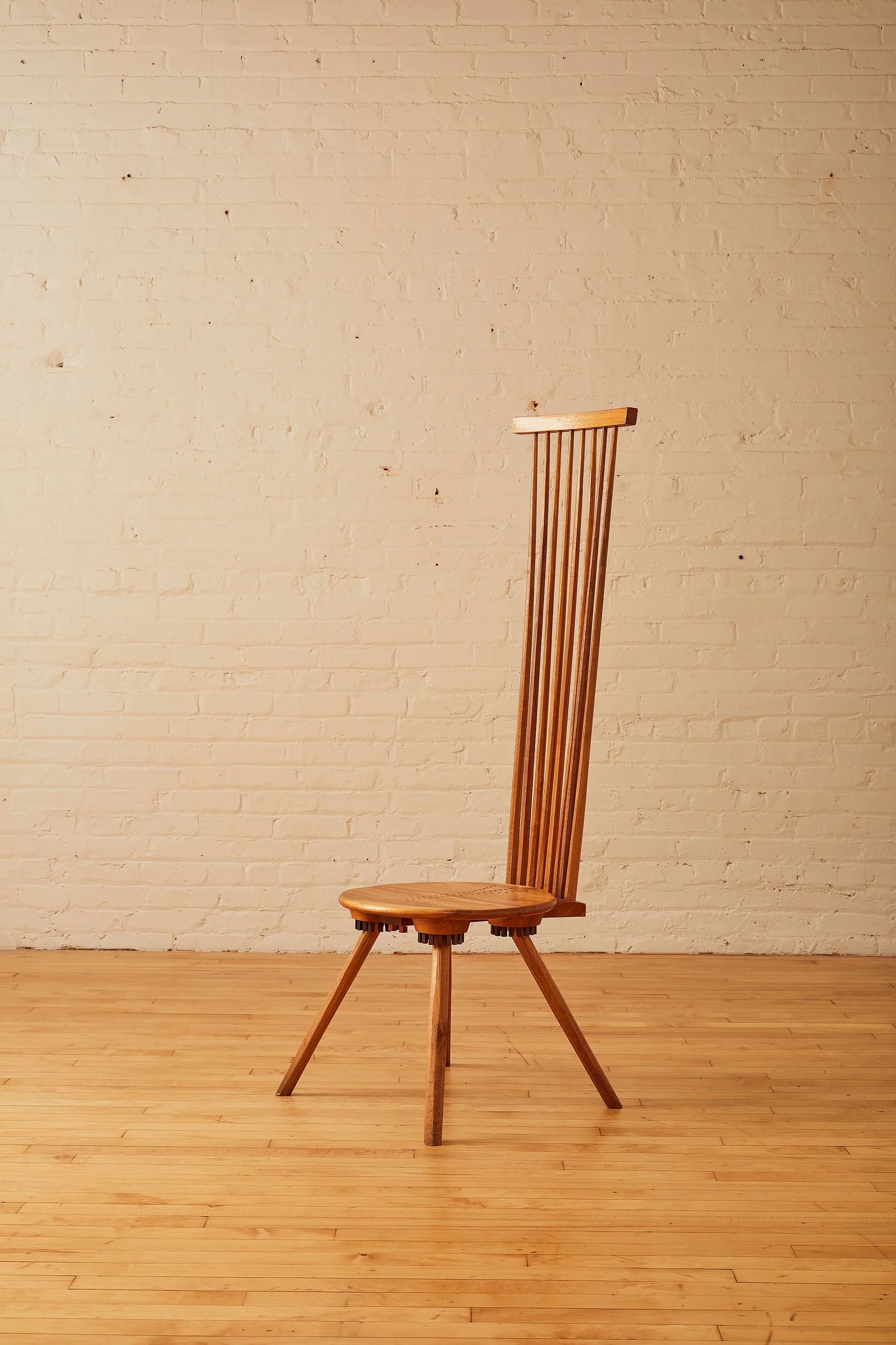 EXAGGERATED BACK CHAIR BY JEFFREY GREENE - Image 8