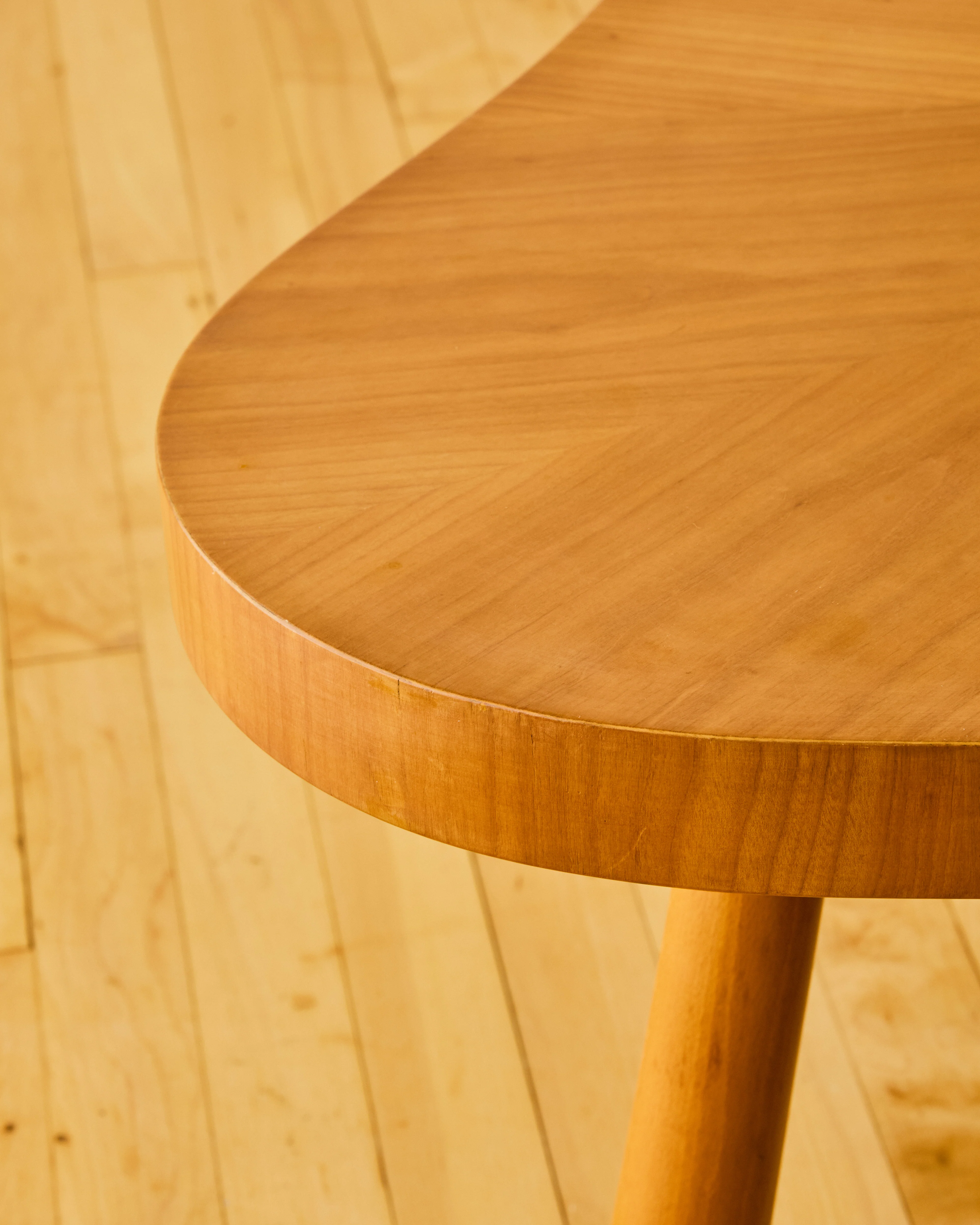 FRENCH CURVED CHERRY WOOD TABLE C. 1960s - Image 5