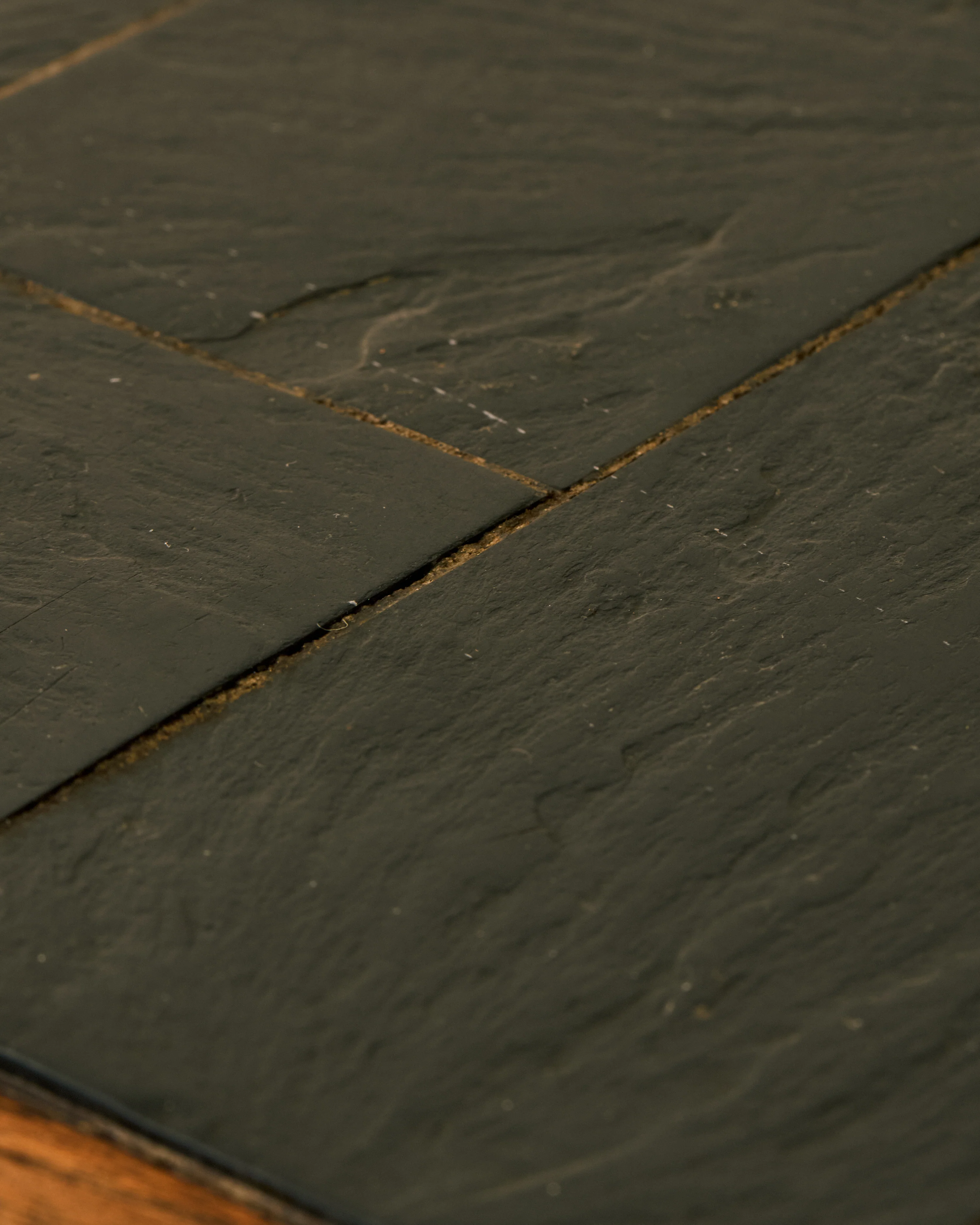 MAISON REGAIN ELM AND SLATE BRUTALIST COFFEE TABLE - Image 9