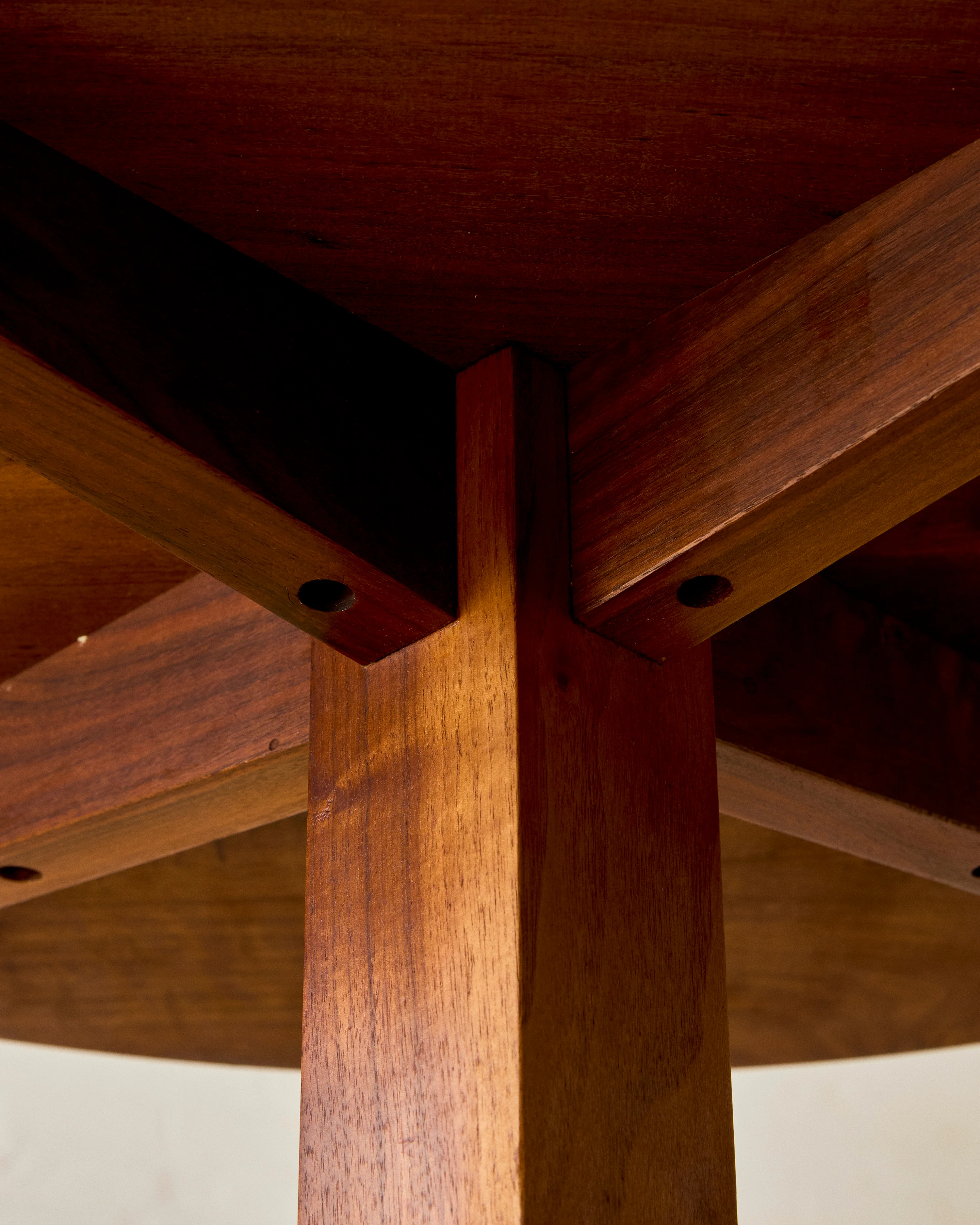 NEW HOPE MODERN WALNUT CENTER TABLE IN THE MANNER OF GEORGE NAKASHIMA - Image 6