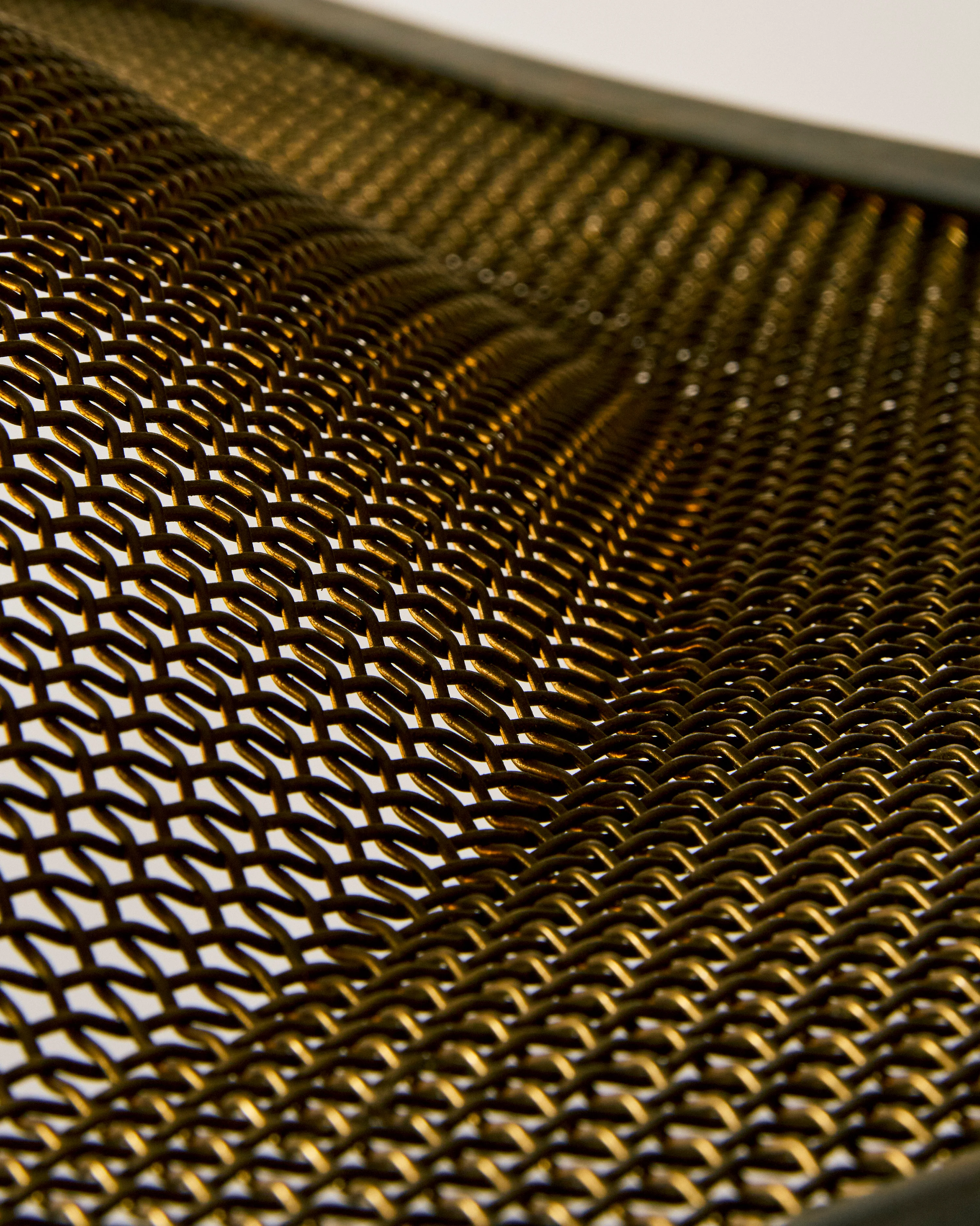 STEEL WIRE MESH SUSPENSION LAMP BY GOFFREDO REGGIANI  C. 1929 - Image 4