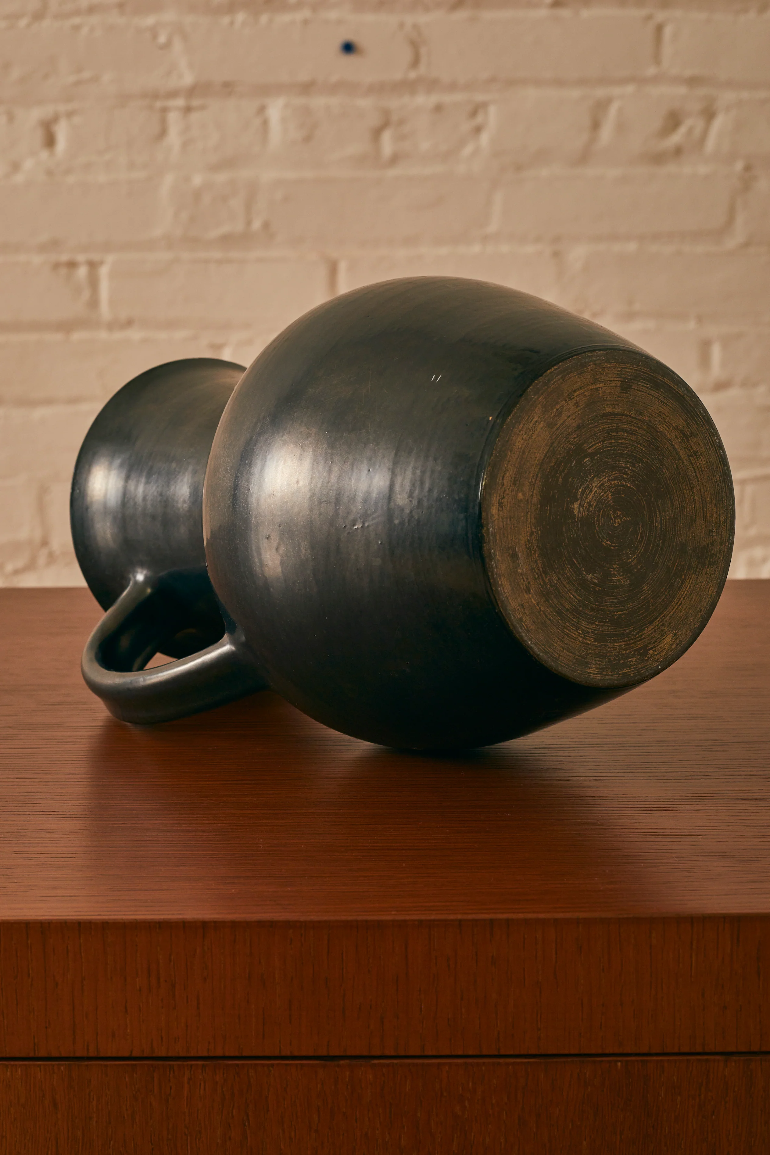 GUILLAUME MET DE PENNINGHEN CERAMIC VASE - Image 4