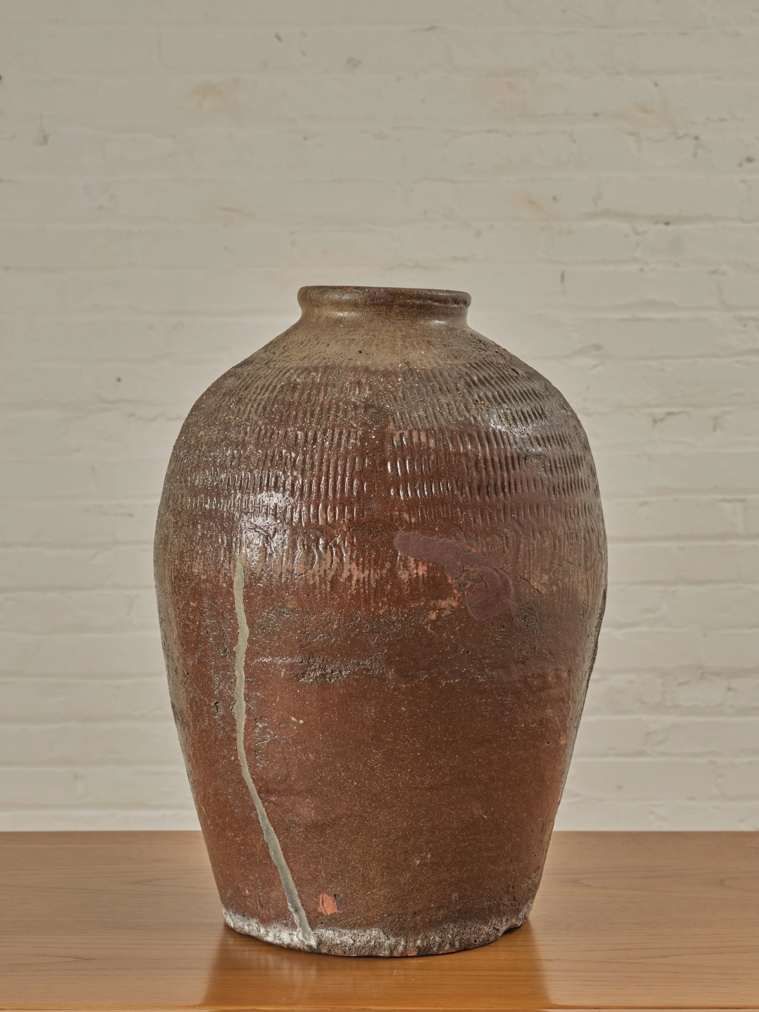 LARGE GLAZED EARTHENWARE JUG - Image 3