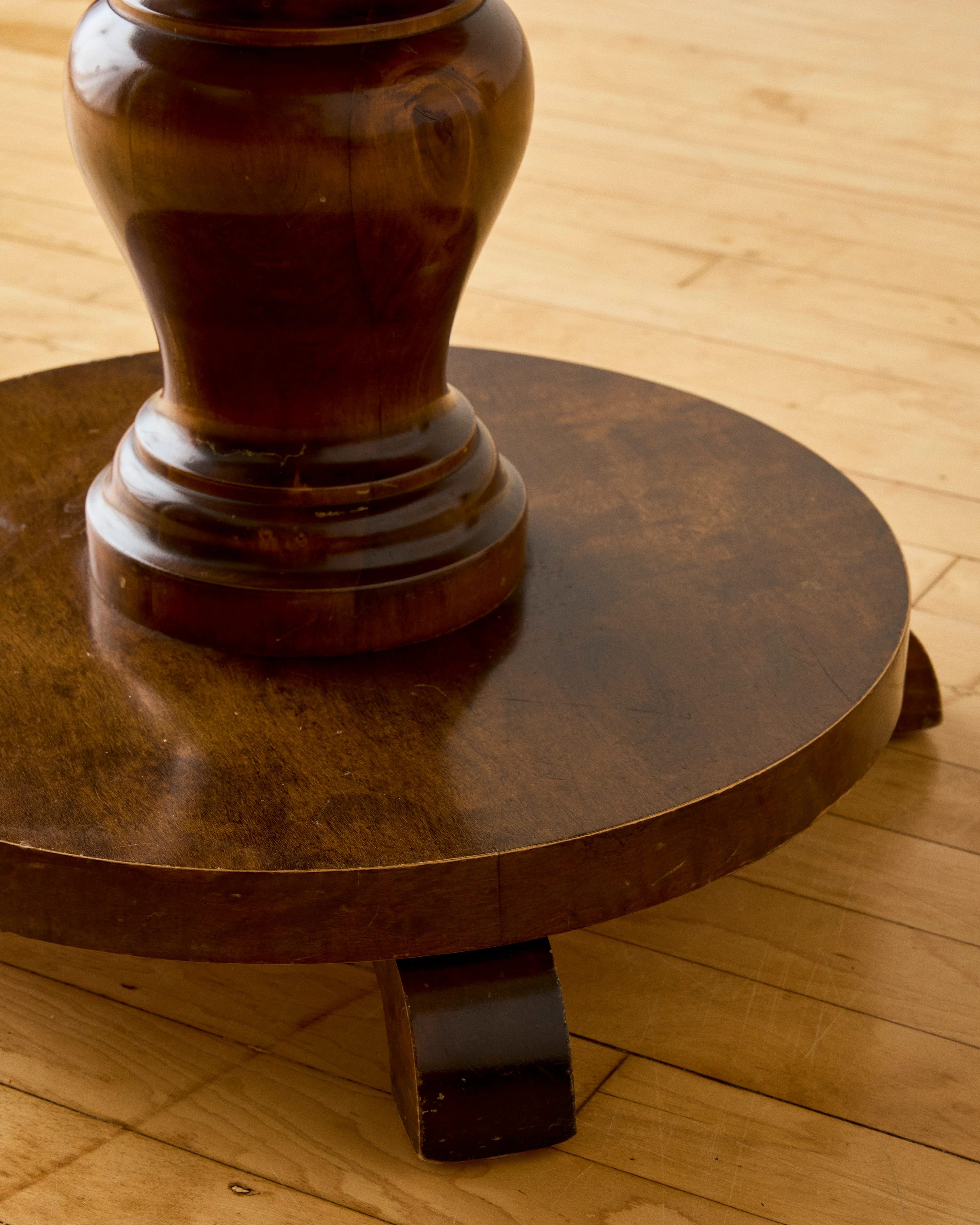 ART DECO CENTER TABLE C. 1930 - Image 6