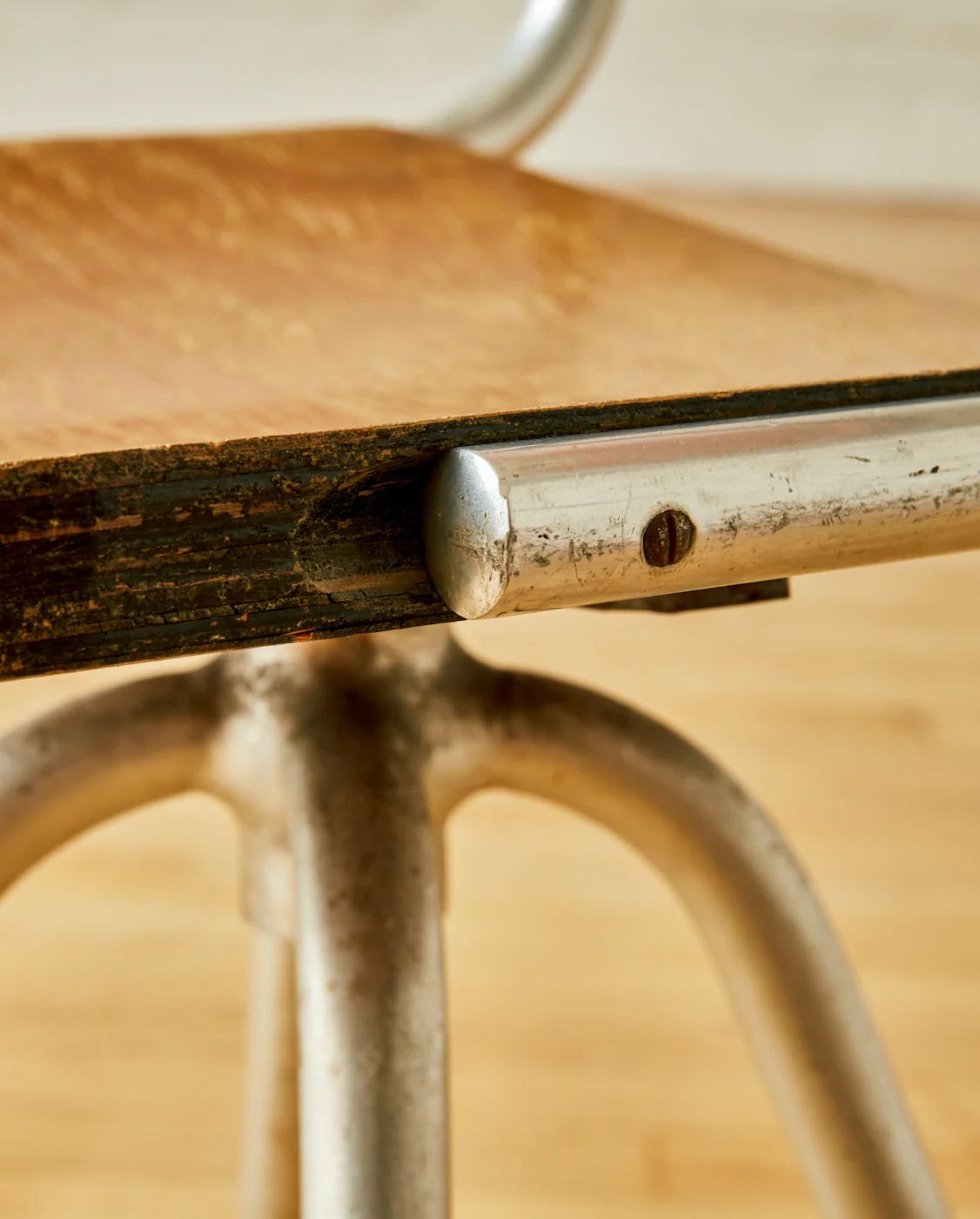 MODERNIST SWIVEL SIDE CHAIR ATTR. TO GIUSEPPE TERRAGANI - Image 6