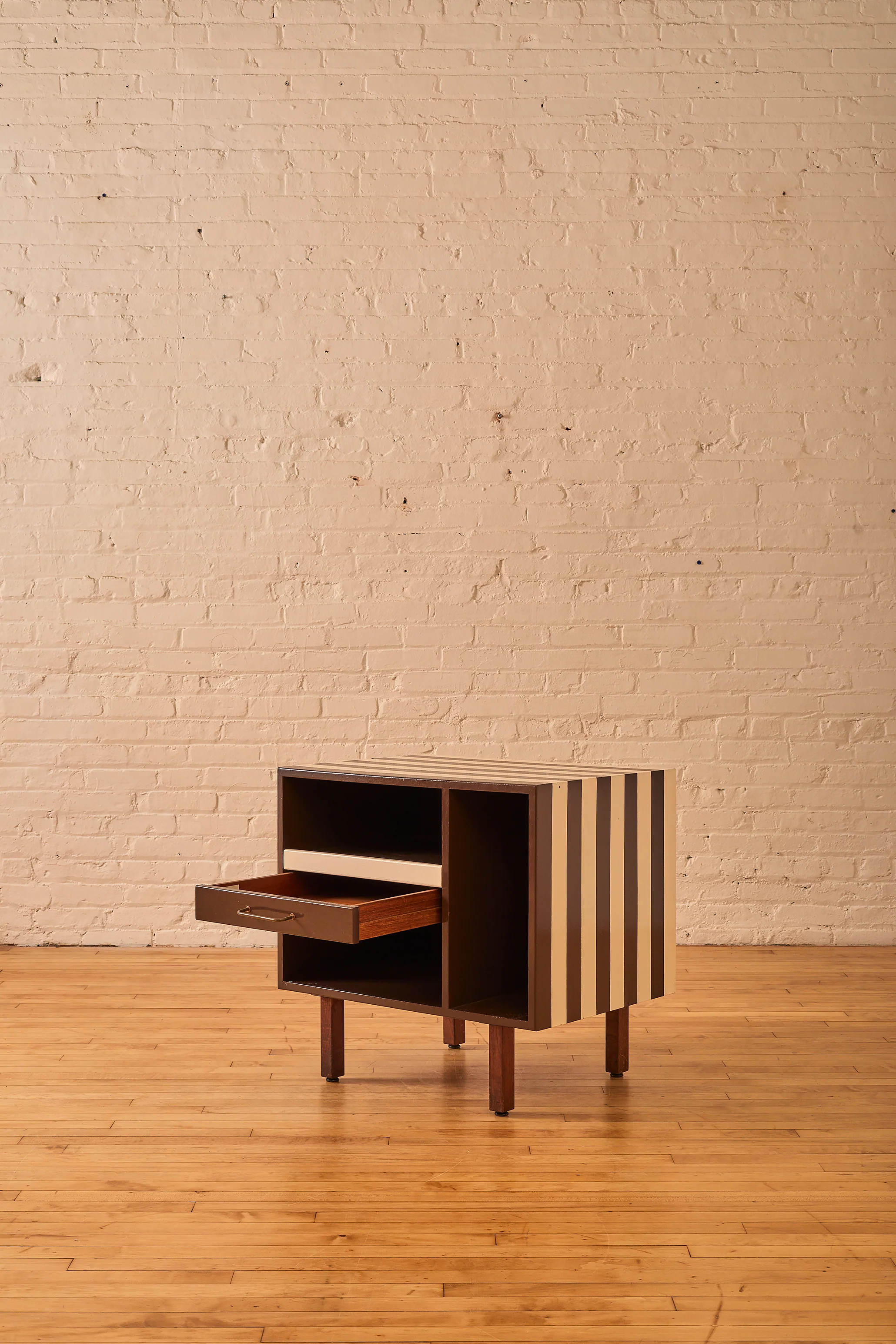 JENS RISOM PAINTED CABINET - Image 3