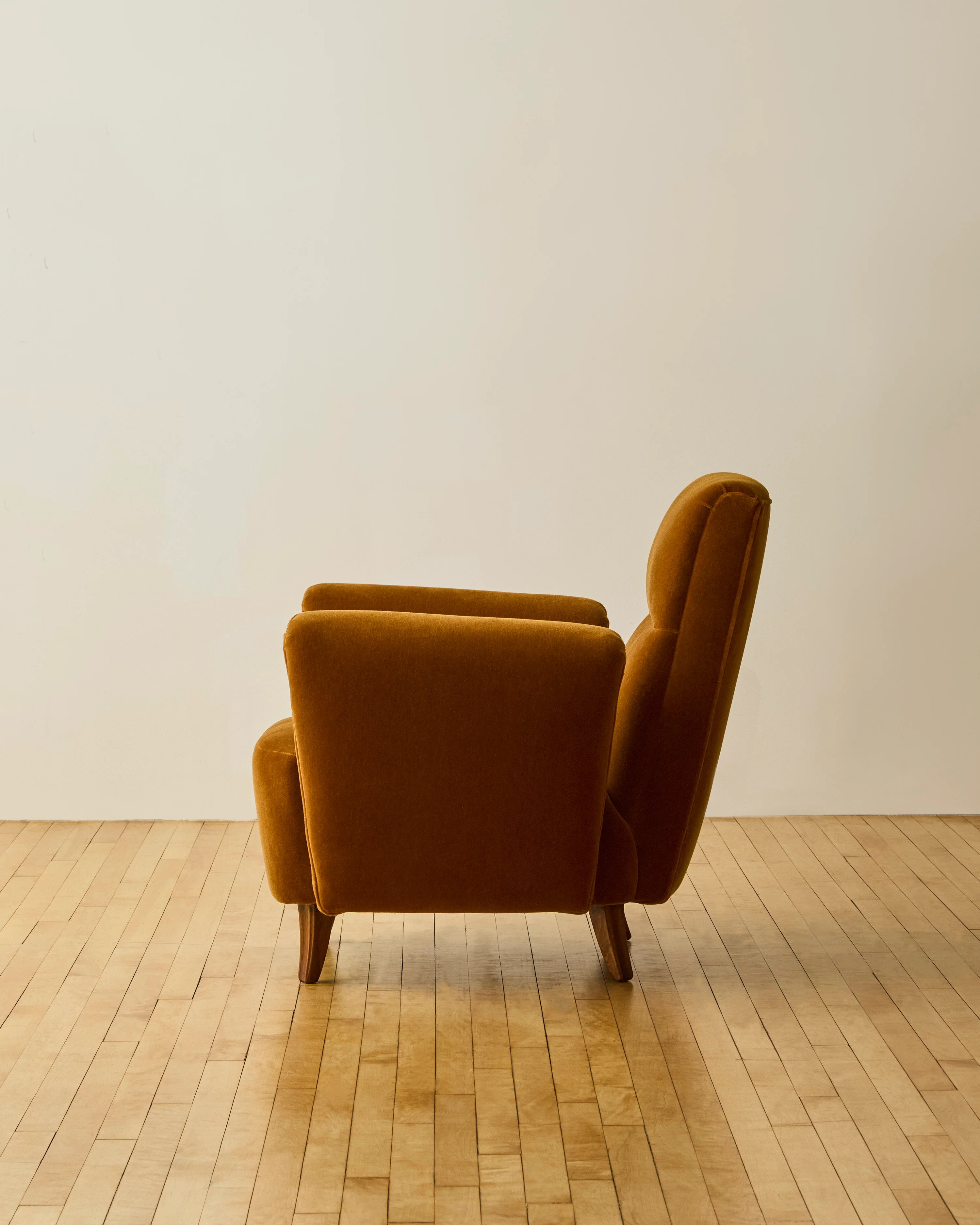 PAIR OF FLOATING ARM DECO LOUNGE CHAIRS C. 1940'S - Image 4