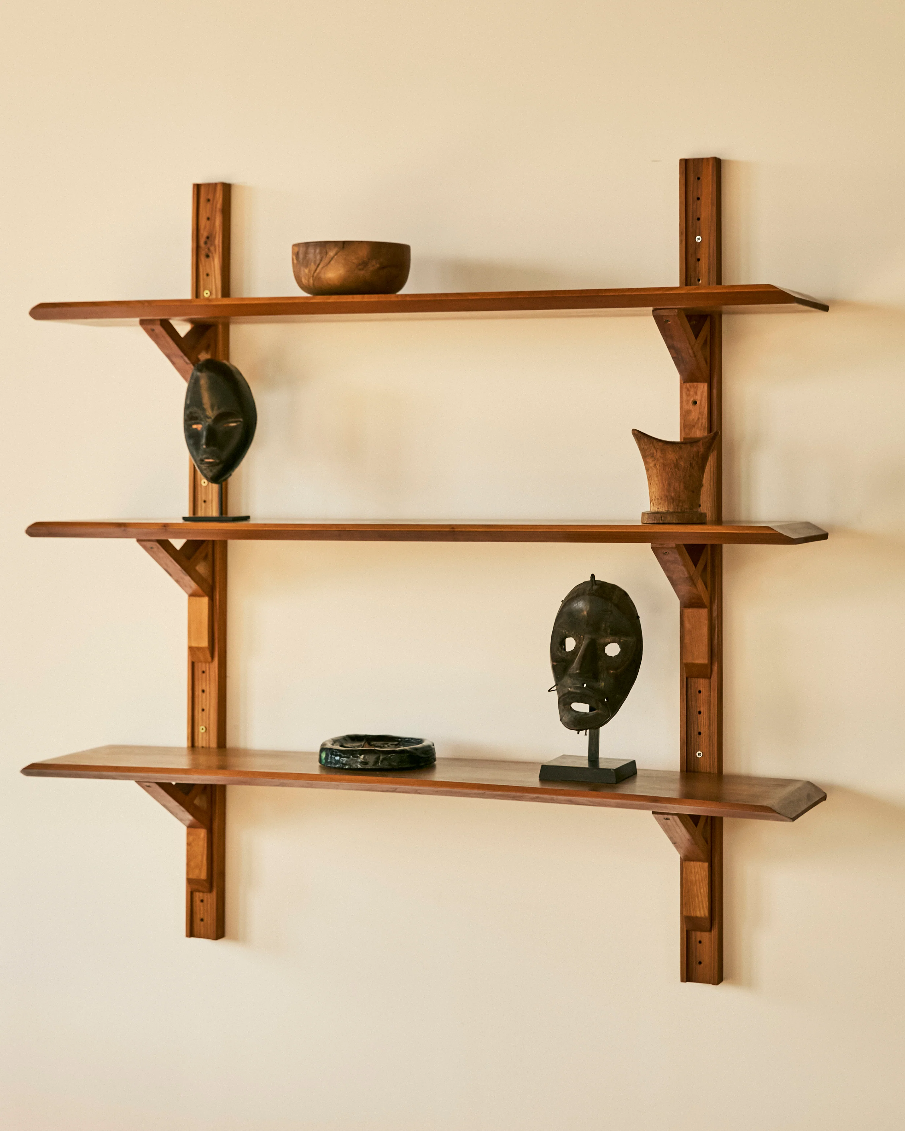 PIERRE CHAPO B 30 ELM SHELVING UNIT - Image 4