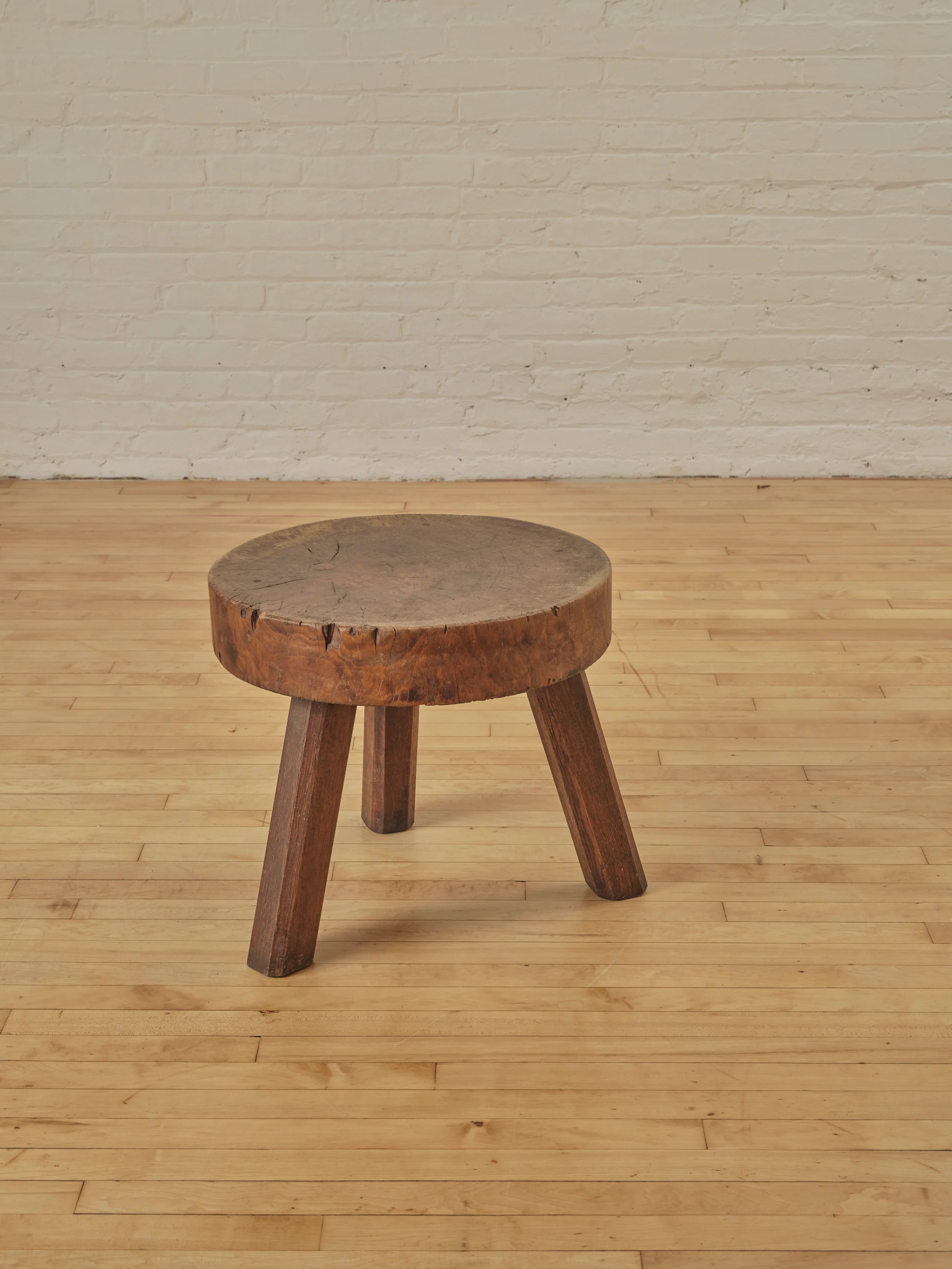 PRIMITIVE WOODEN STOOL/SIDE TABLE - Image 4