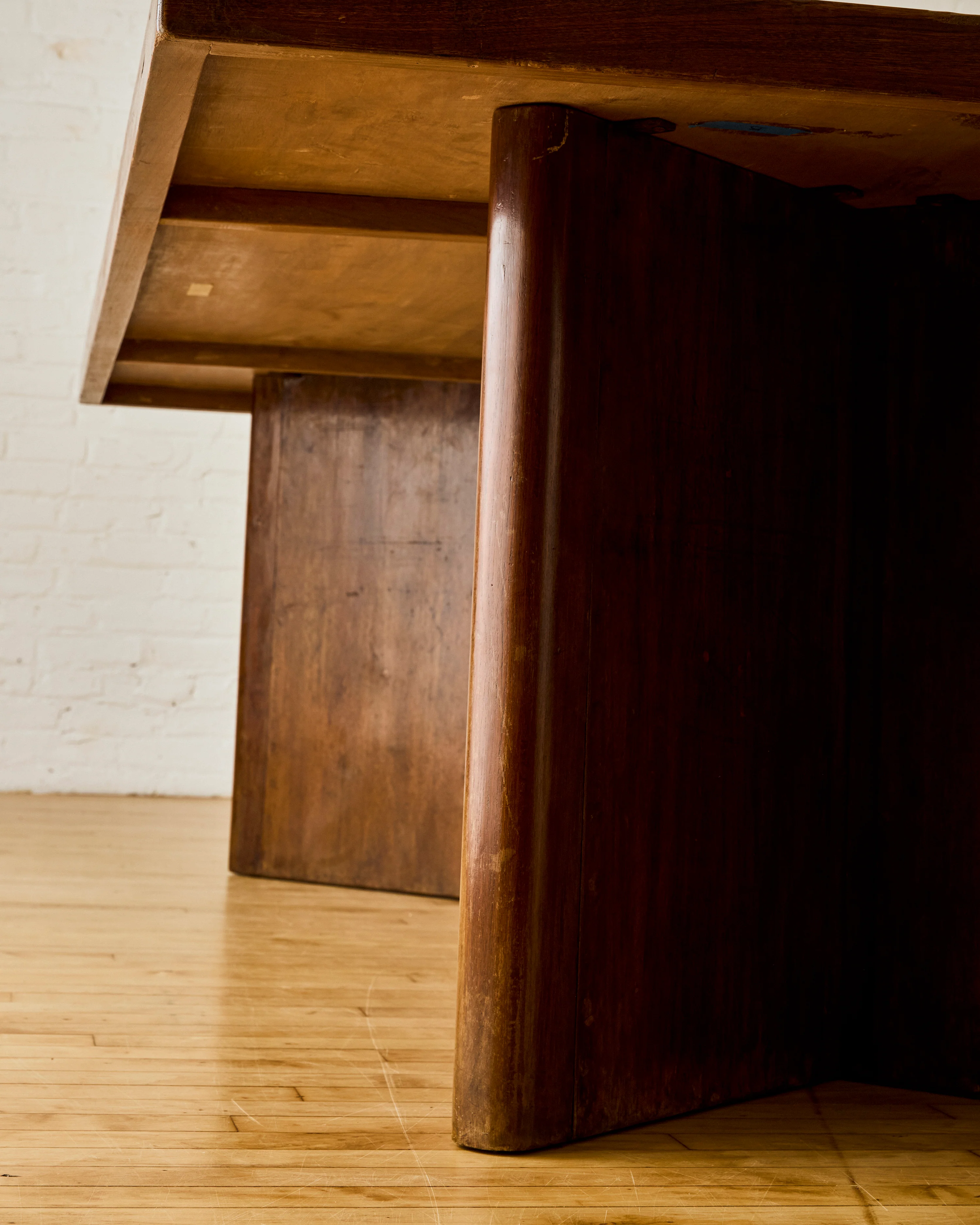 RARE LIBRARY TABLE BY PIERRE JEANNERET - Image 4