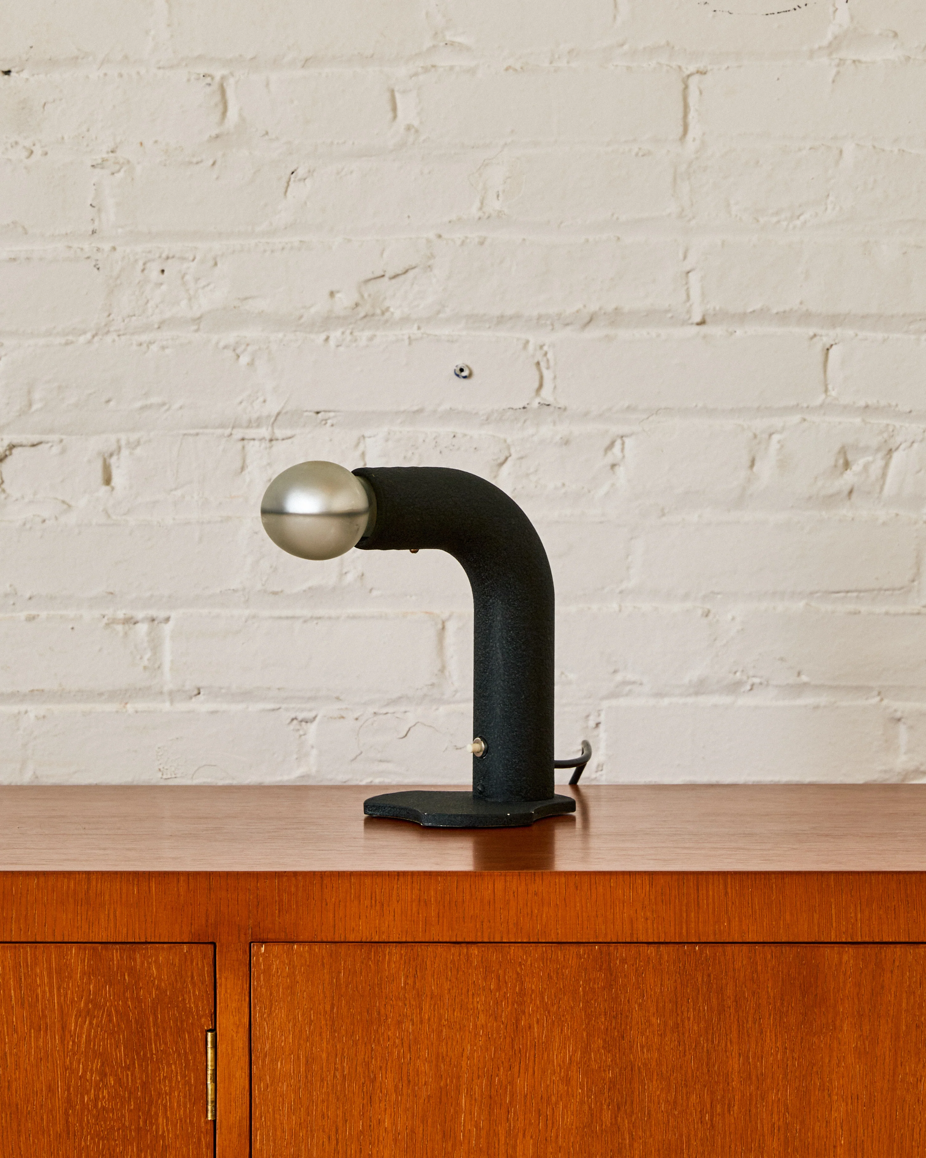 RARE TABLE LAMP BY GINO SARFATTI ( MODEL 523 ) - Image 3