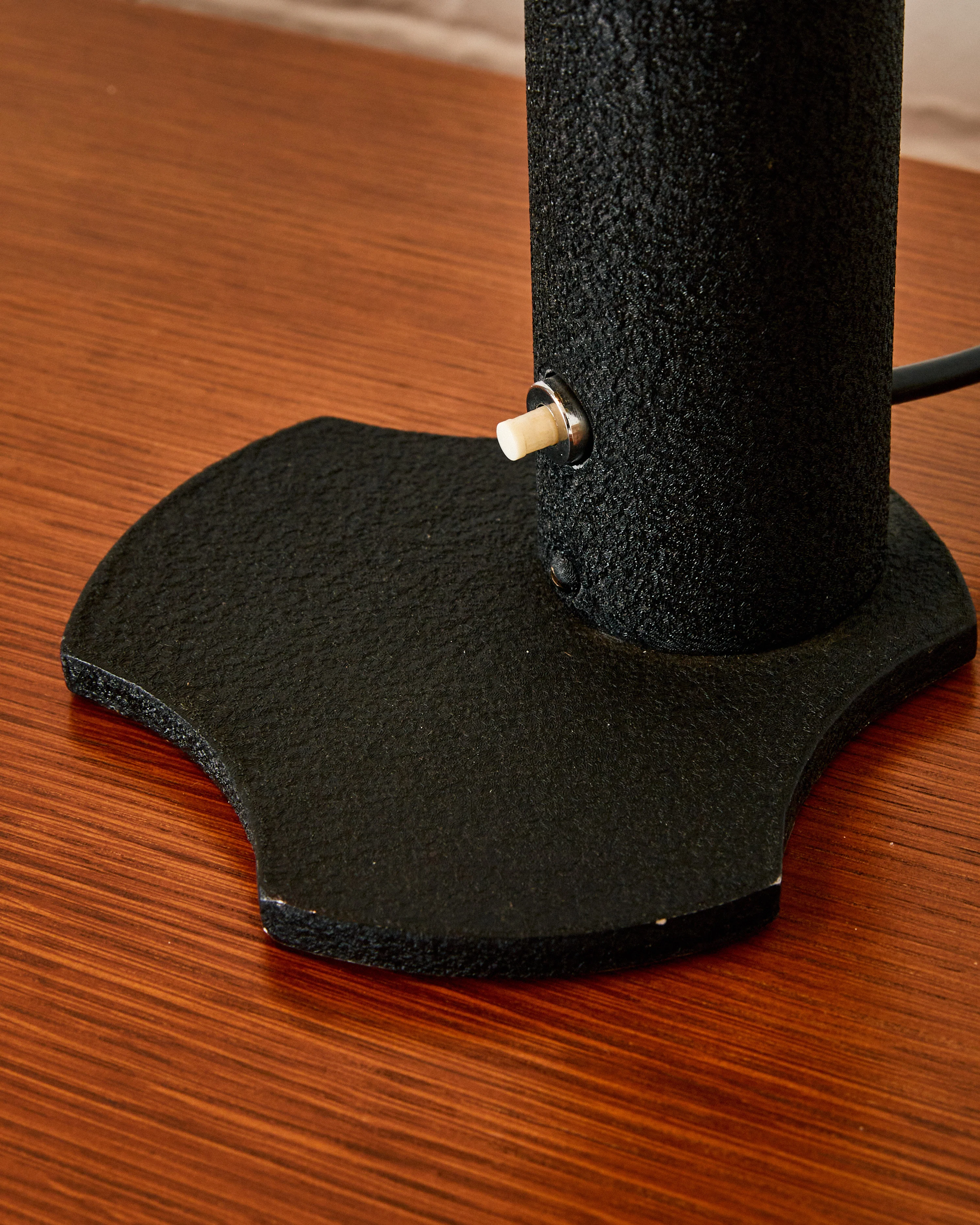 RARE TABLE LAMP BY GINO SARFATTI ( MODEL 523 ) - Image 6