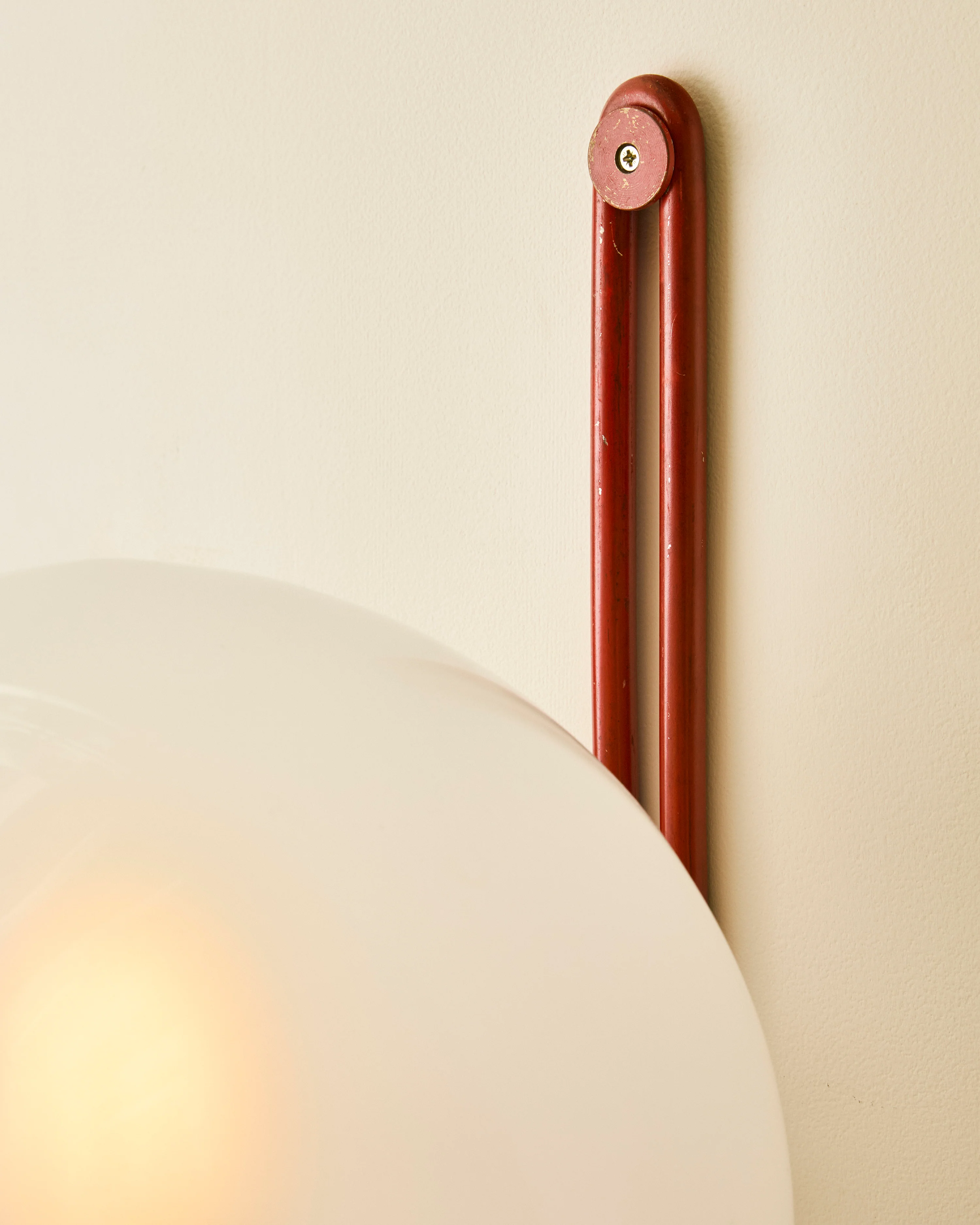RED BASKET WALL LAMP BY GINO SARFATTI FOR ARTELUCE - Image 4