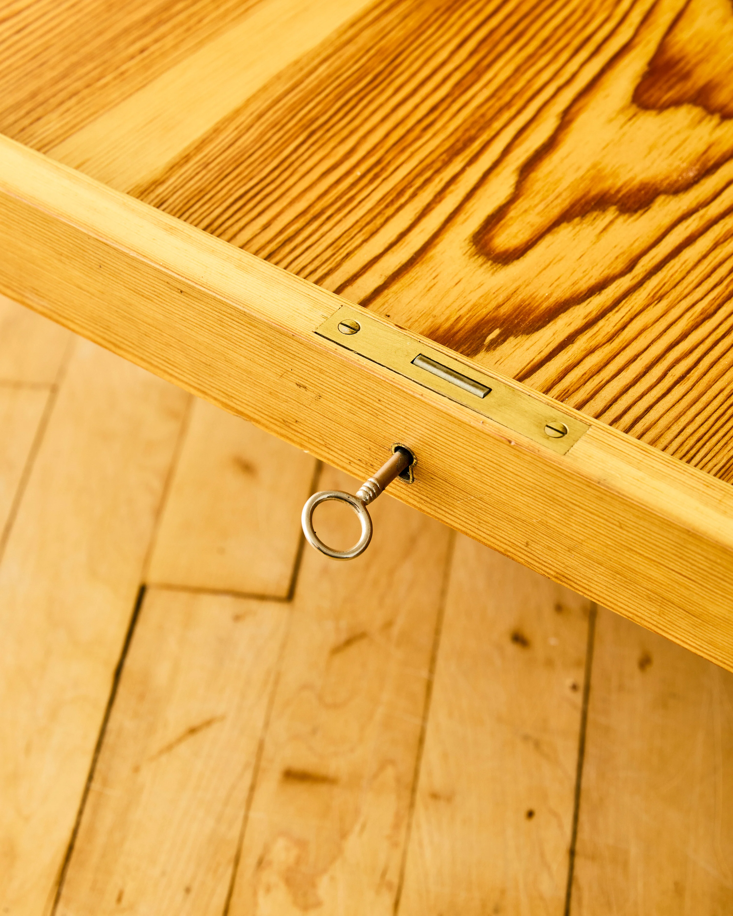 SWEDISH PINE CABINET C. 1965 - Image 12