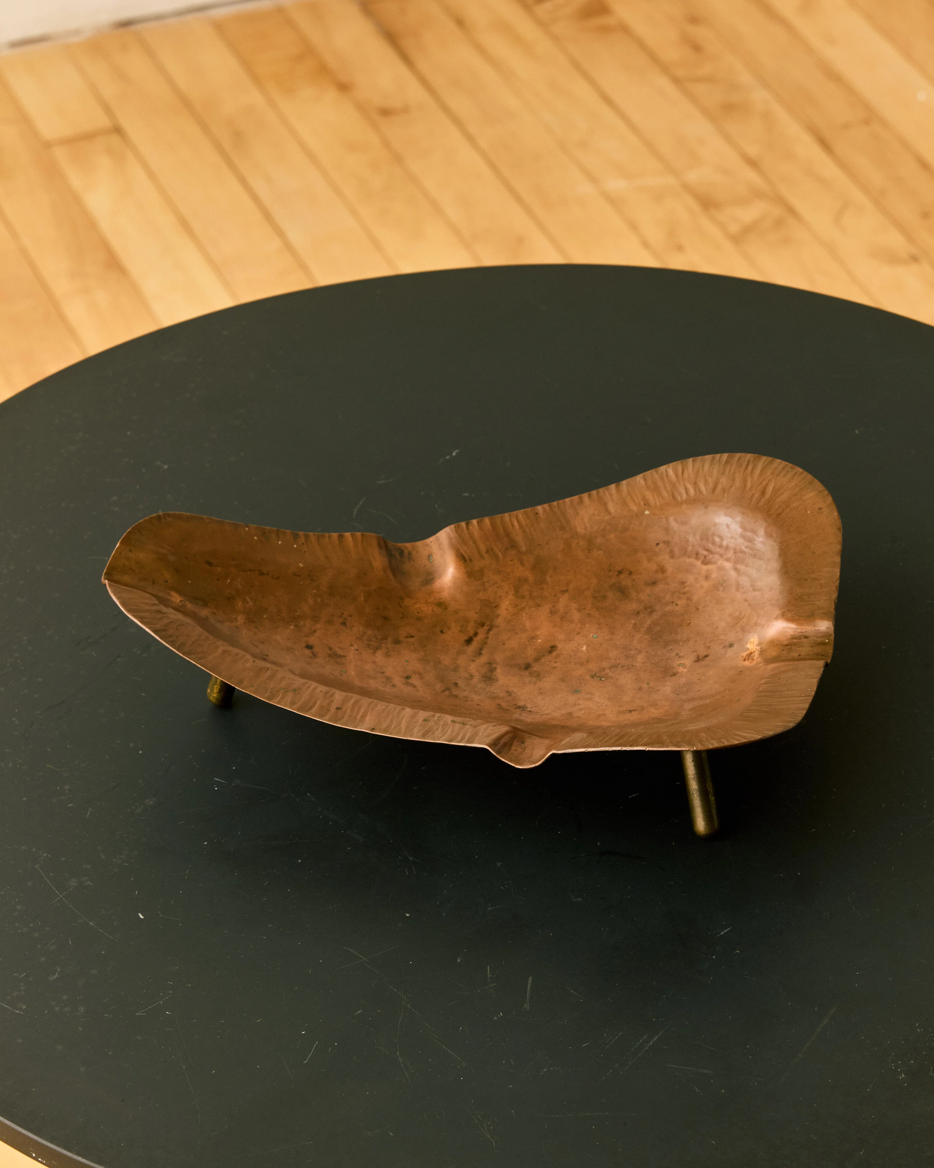 THREE LEG COPPER ASHTRAY - Image 7