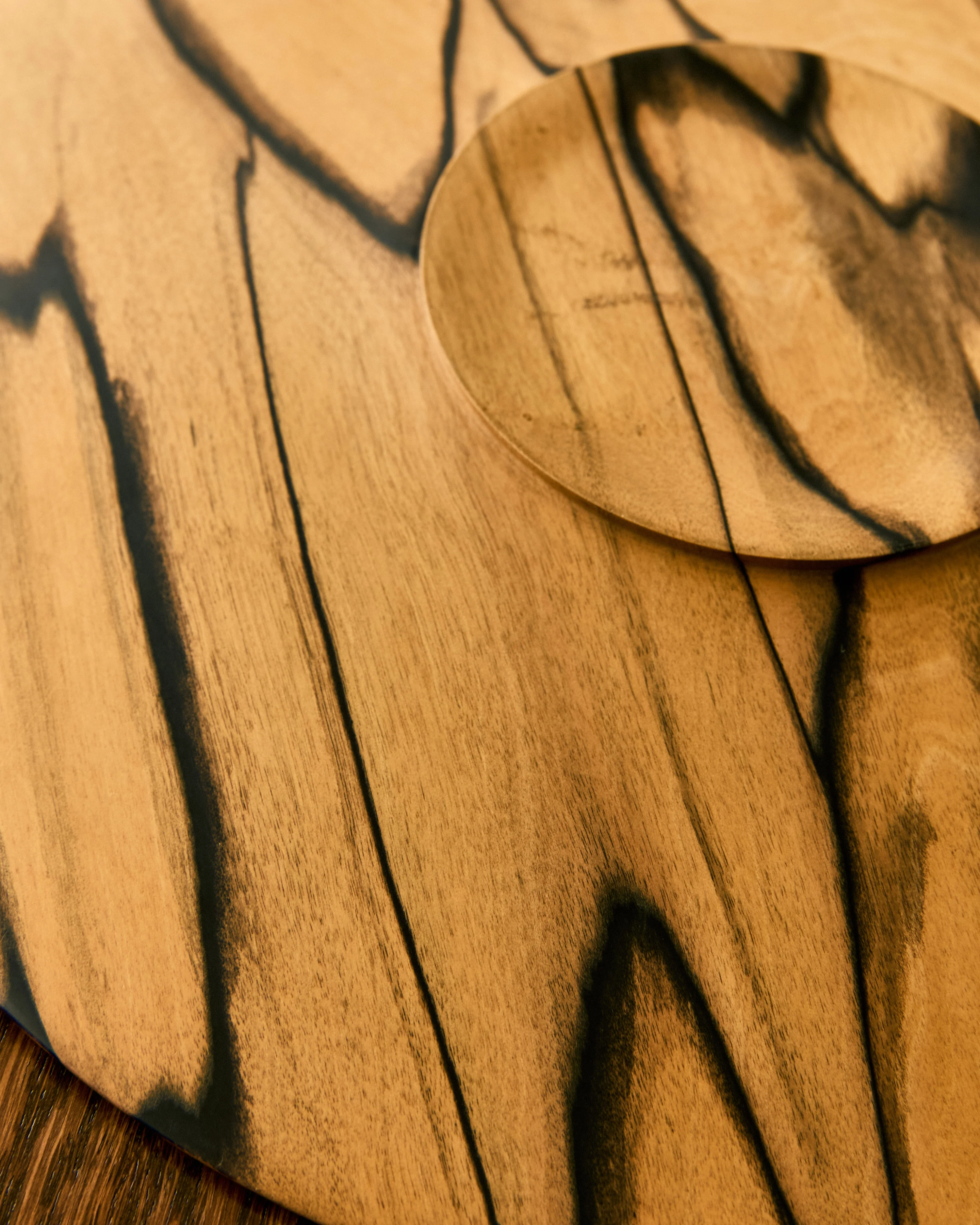 TIGER STRIPED WOOD GRAIN PLATE - Image 6
